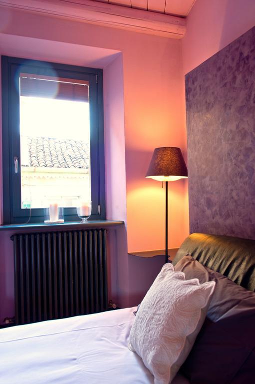Casa Rossa - Bymyhomeincomo Cernobbio Kamer foto